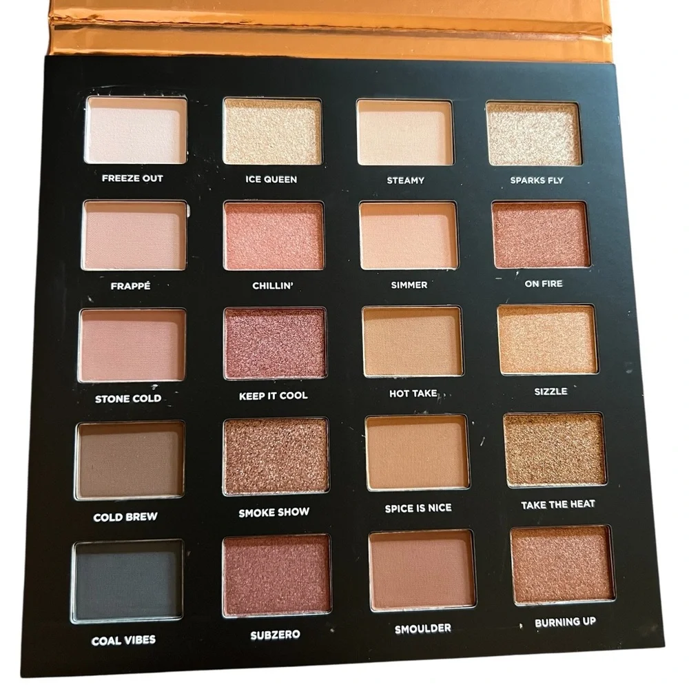 ICONIC LONDON~ Hotting up eyeshadow palette. NEW!!!